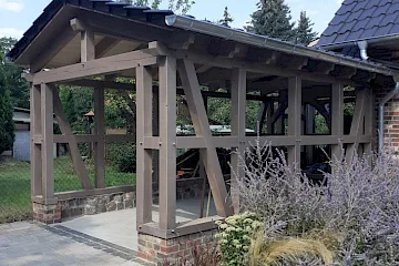 Carports, Terrassen und Eingangsbereiche